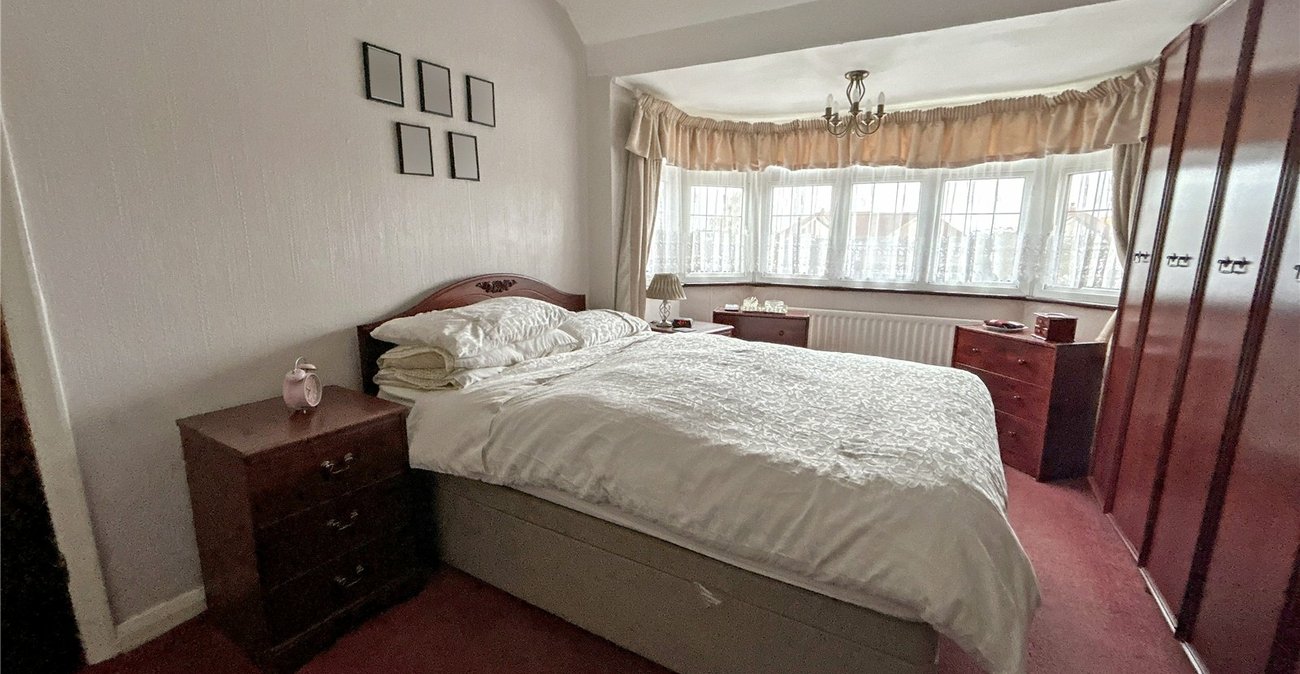 3 bedroom house to rent in Sidcup | Robinson Jackson