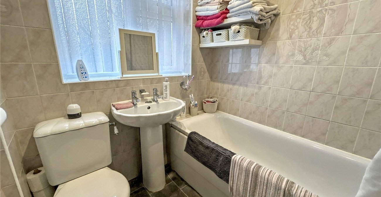 3 bedroom house to rent in Sidcup | Robinson Jackson