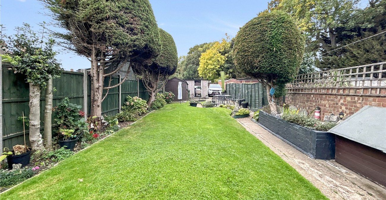 3 bedroom house to rent in Sidcup | Robinson Jackson