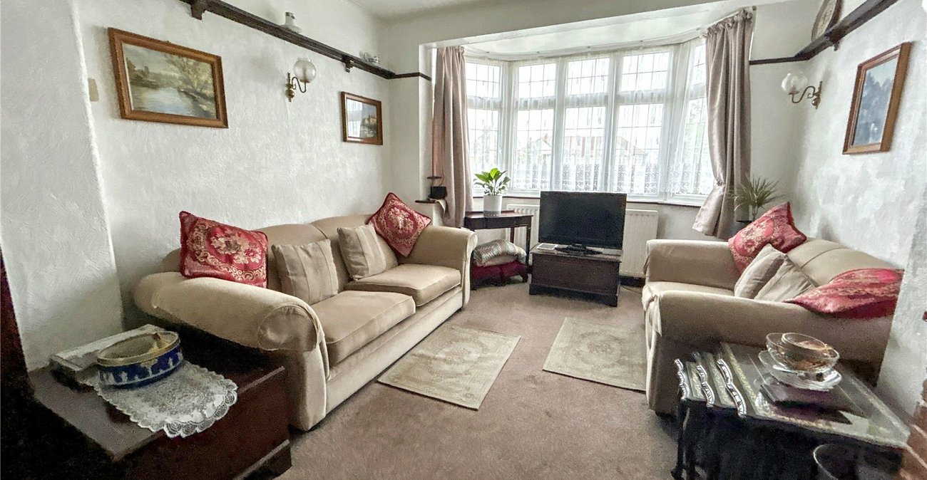 3 bedroom house to rent in Sidcup | Robinson Jackson