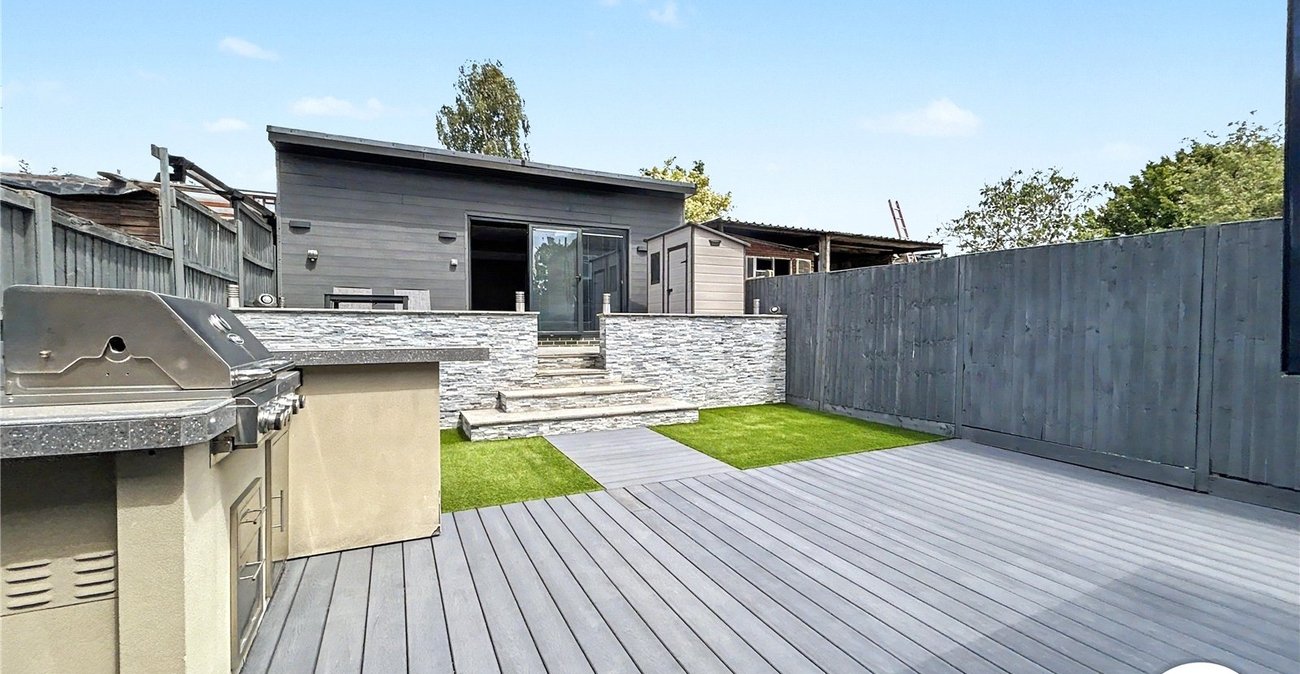 3 bedroom house for sale in Sidcup | Robinson Jackson