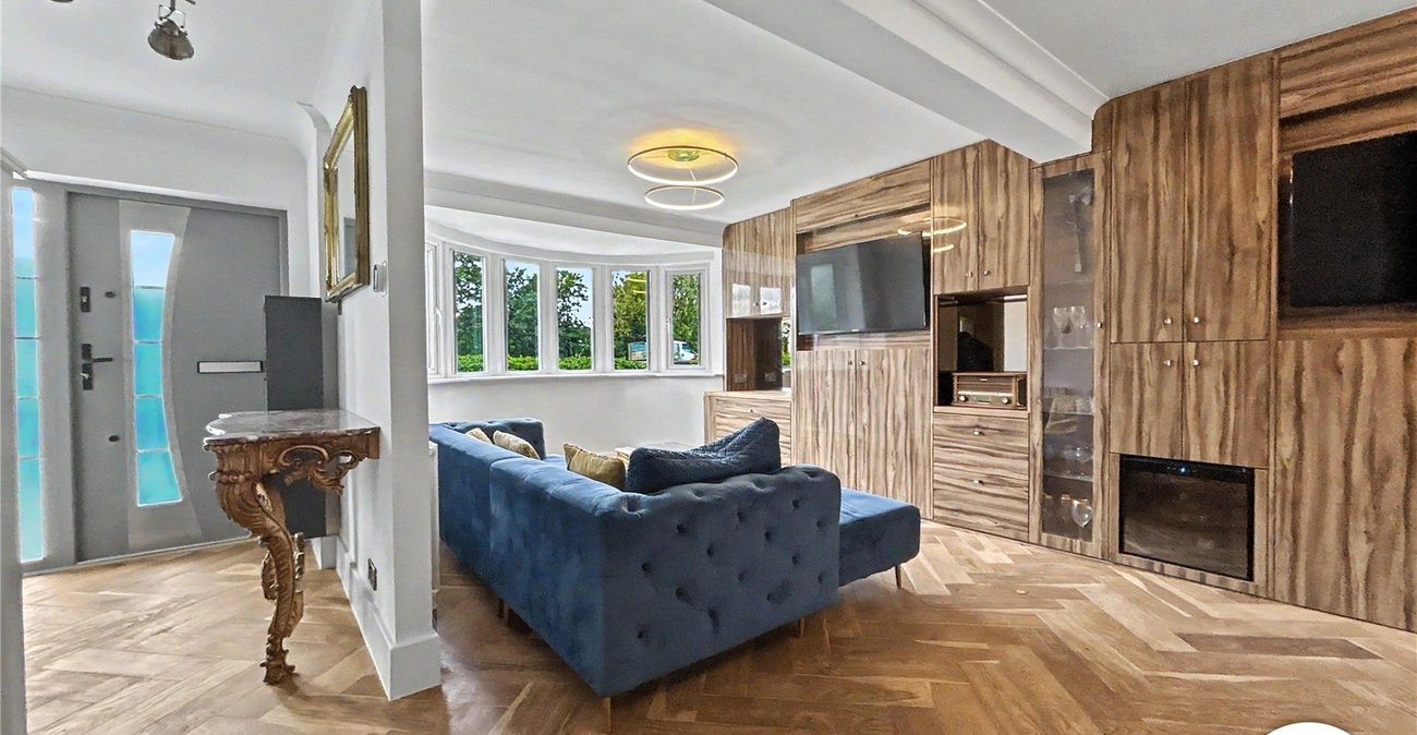 3 bedroom house for sale in Sidcup | Robinson Jackson