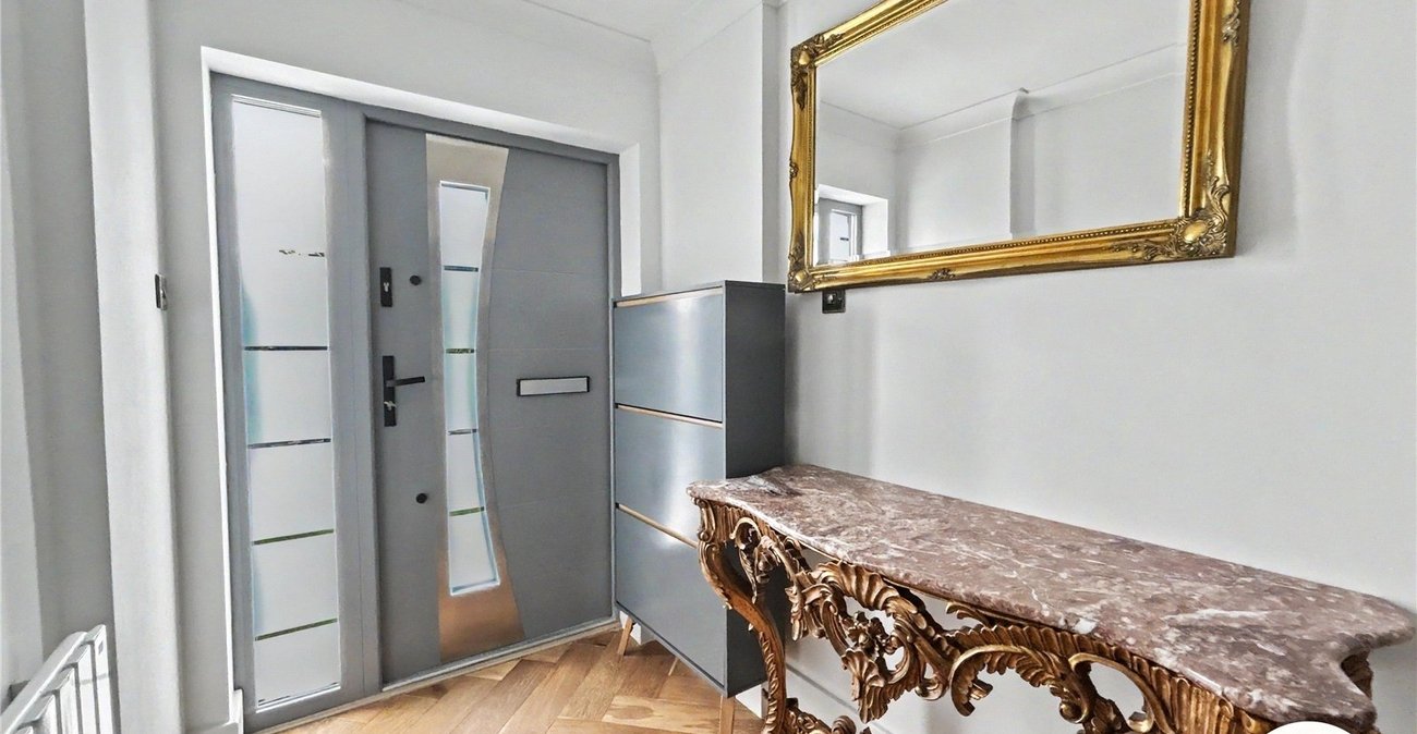 3 bedroom house for sale in Sidcup | Robinson Jackson