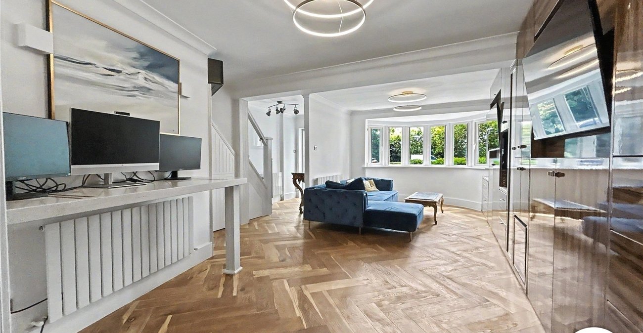 3 bedroom house for sale in Sidcup | Robinson Jackson