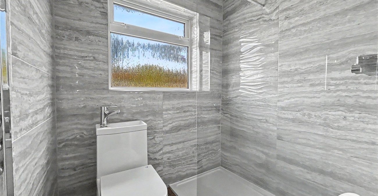 3 bedroom house for sale in Sidcup | Robinson Jackson