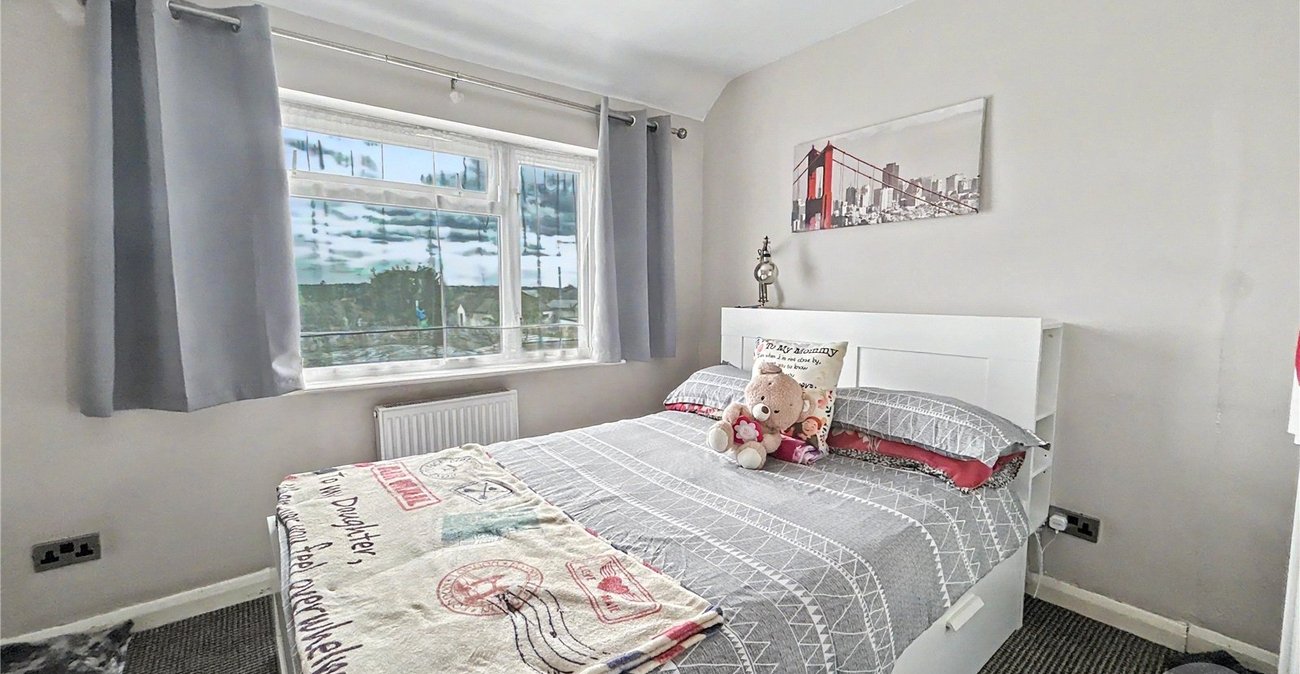 3 bedroom house for sale in Sidcup | Robinson Jackson