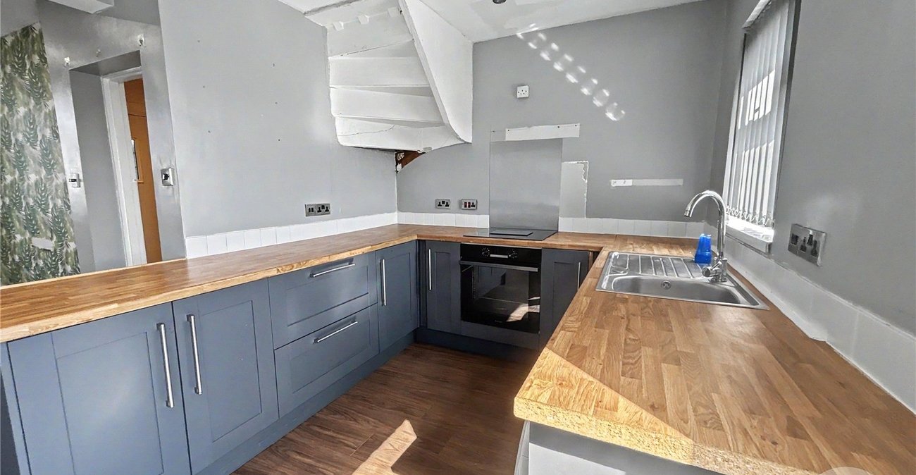 3 bedroom house for sale in Sidcup | Robinson Jackson