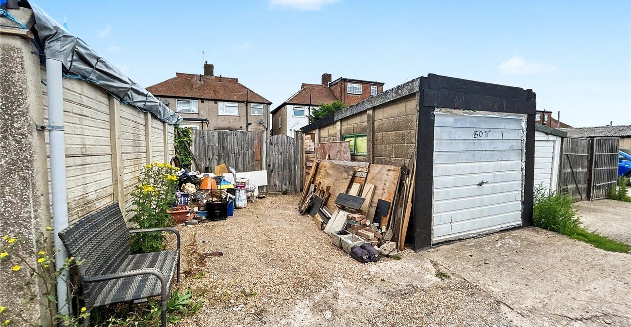 3 bedroom house for sale in Sidcup | Robinson Jackson