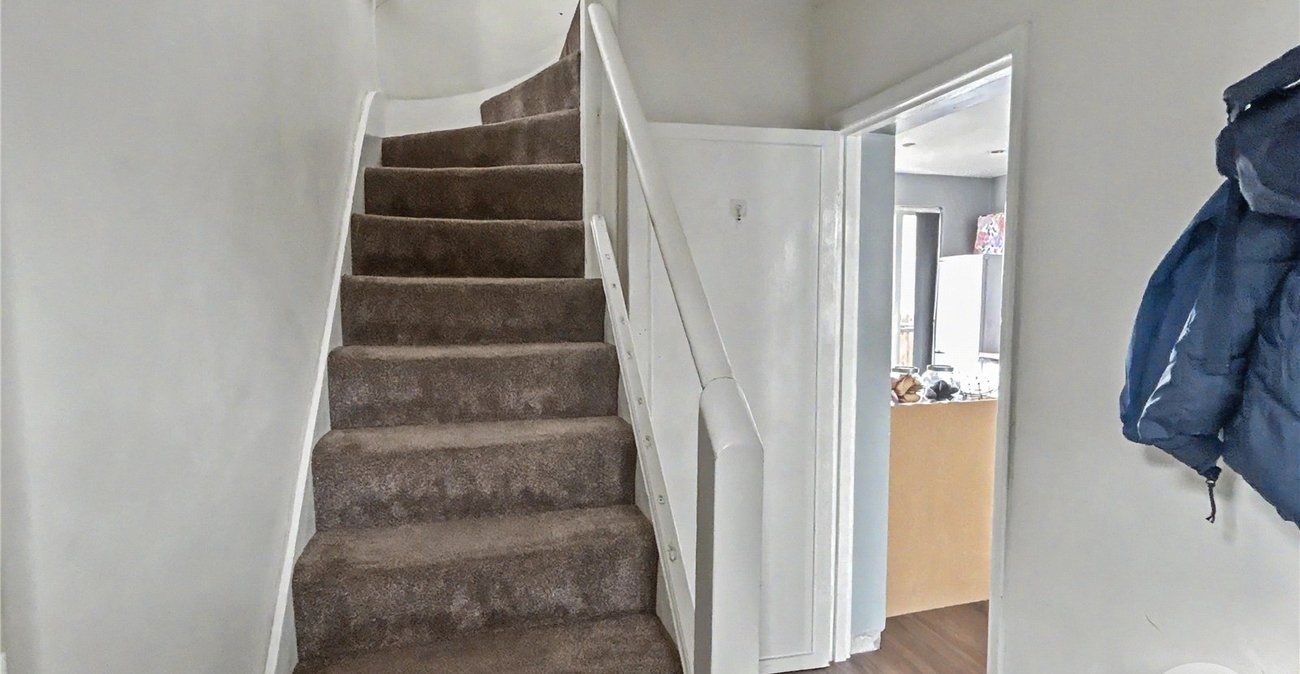 3 bedroom house for sale in Sidcup | Robinson Jackson