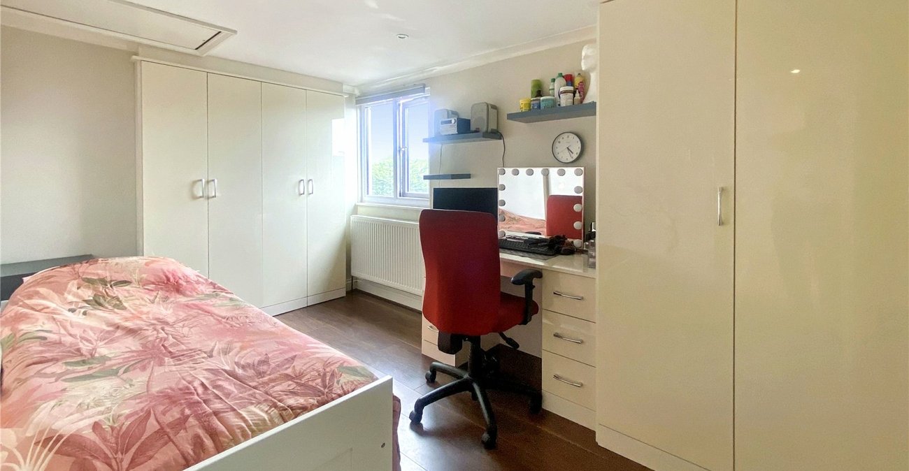 4 bedroom house for sale in Sidcup | Robinson Jackson