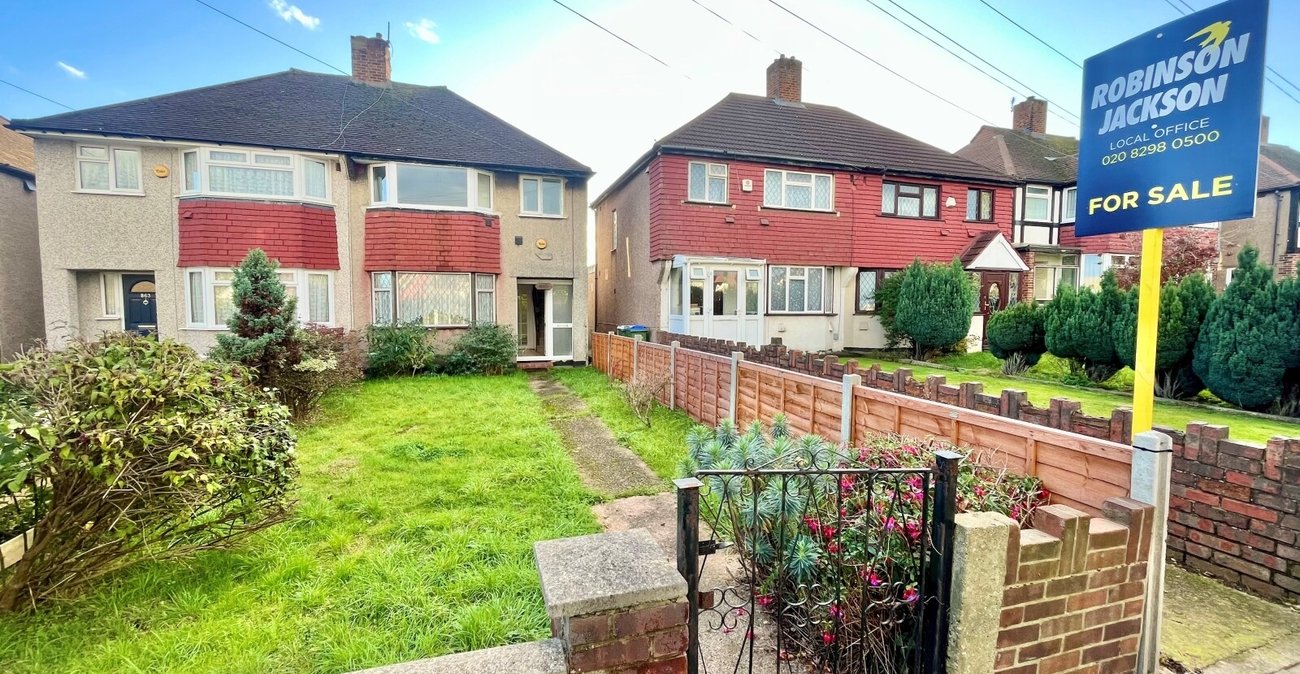 3 bedroom house for sale in Sidcup | Robinson Jackson