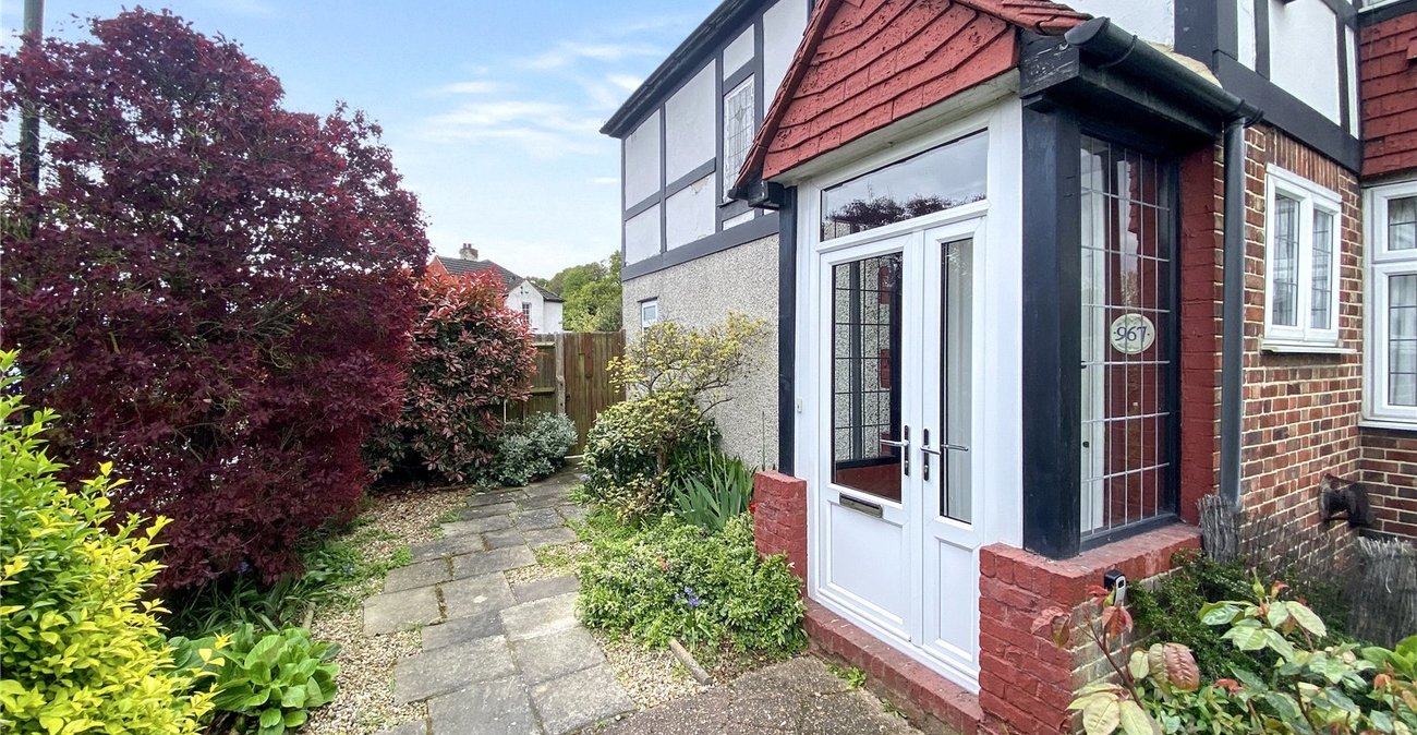 3 bedroom house for sale in Sidcup | Robinson Jackson