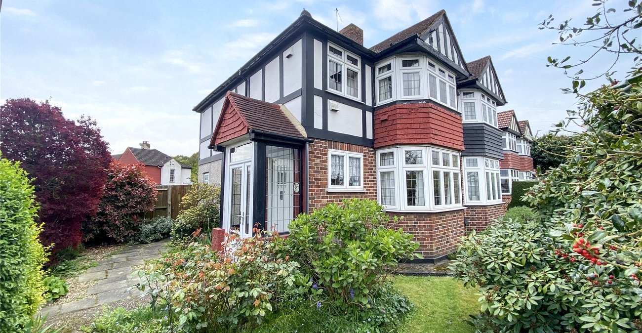 3 bedroom house for sale in Sidcup | Robinson Jackson