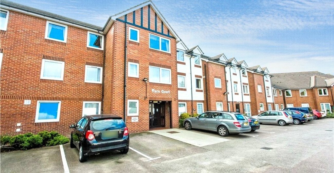 2 bedroom property for sale in Bexleyheath | Robinson Jackson