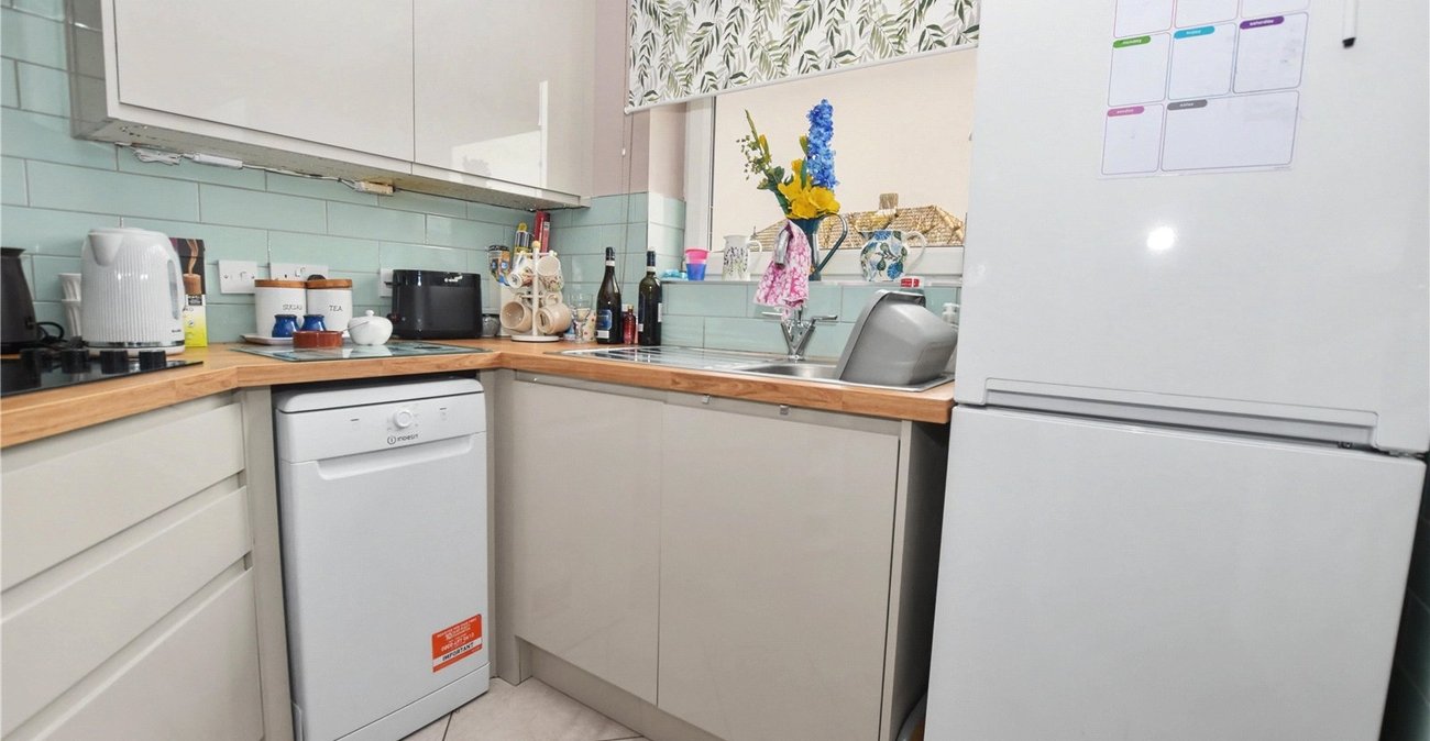 2 bedroom property for sale in Bexleyheath | Robinson Jackson