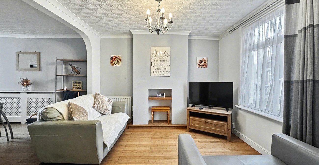 3 bedroom house for sale in Gillingham | Robinson Michael & Jackson