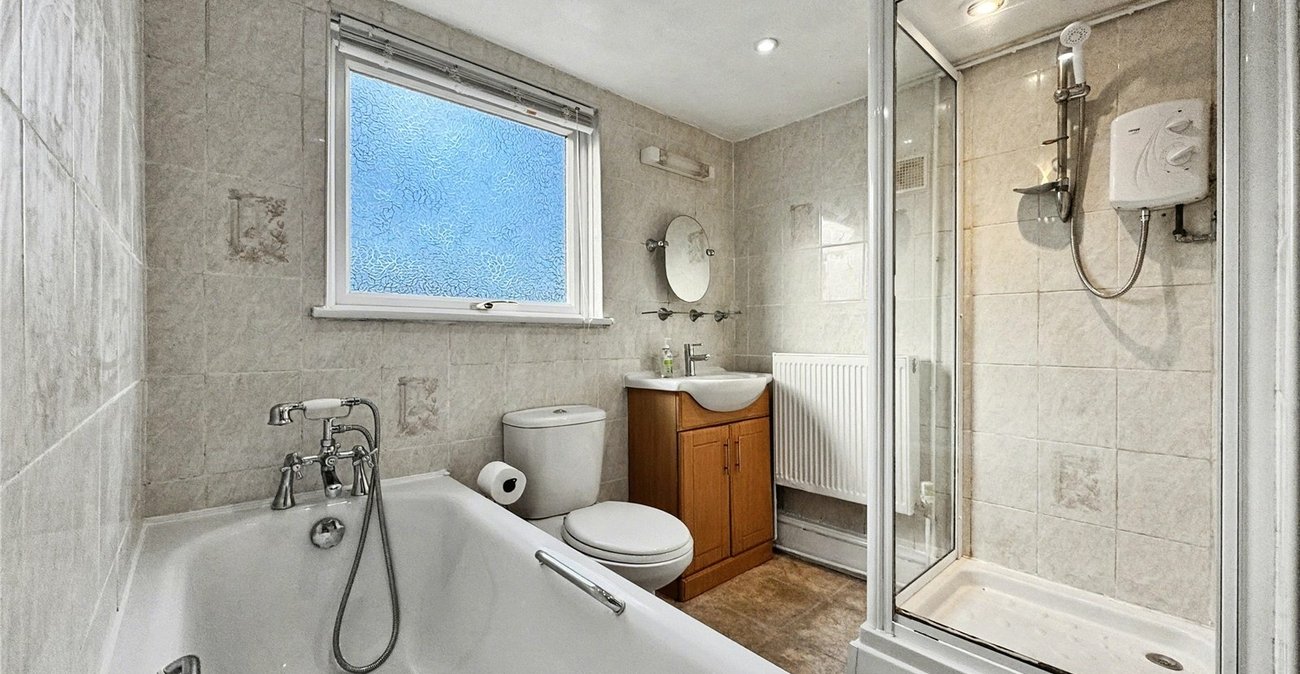 3 bedroom house for sale in Gillingham | Robinson Michael & Jackson
