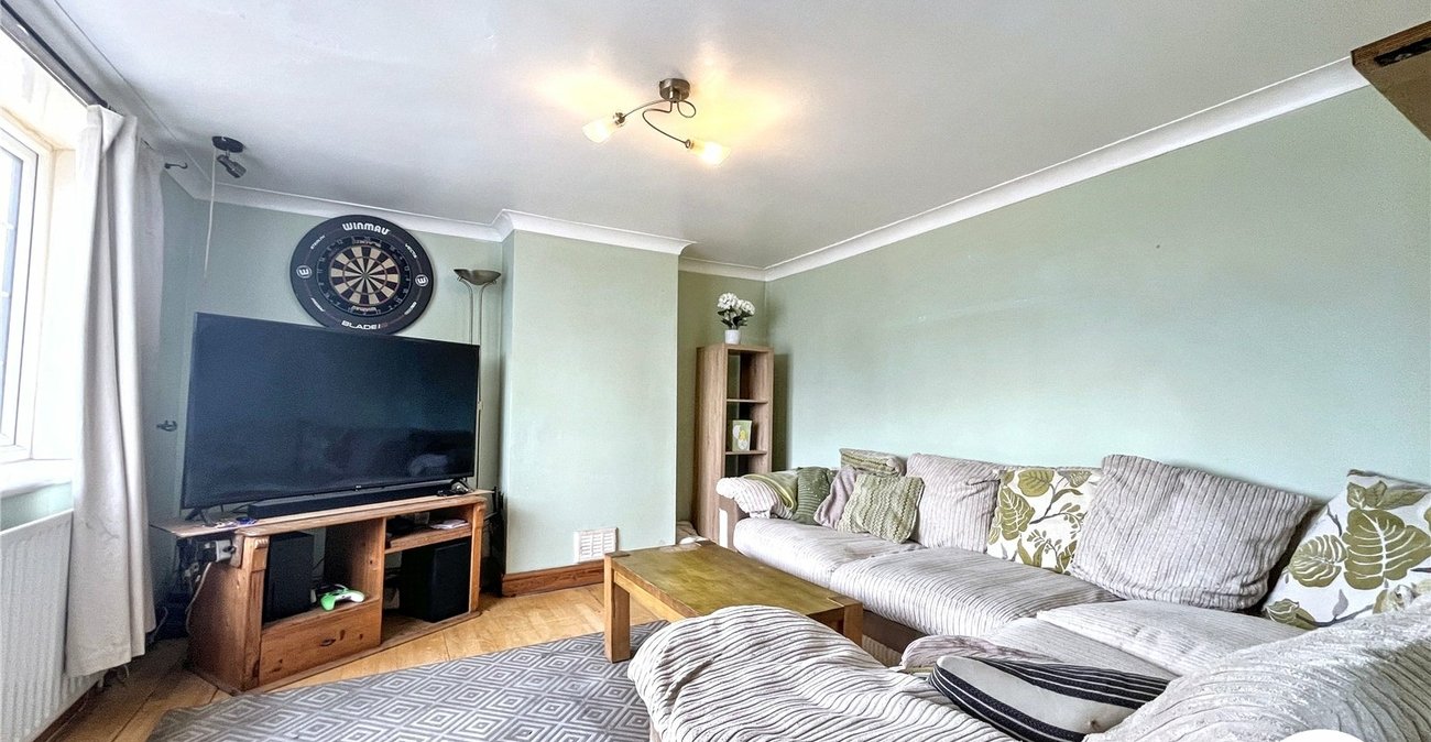 2 bedroom property for sale in Sittingbourne | Robinson Michael & Jackson