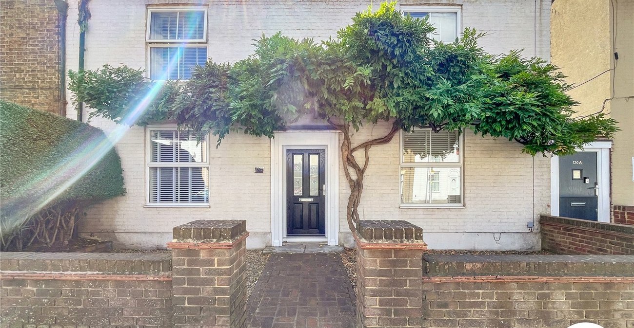 3 bedroom house for sale in Sittingbourne | Robinson Michael & Jackson