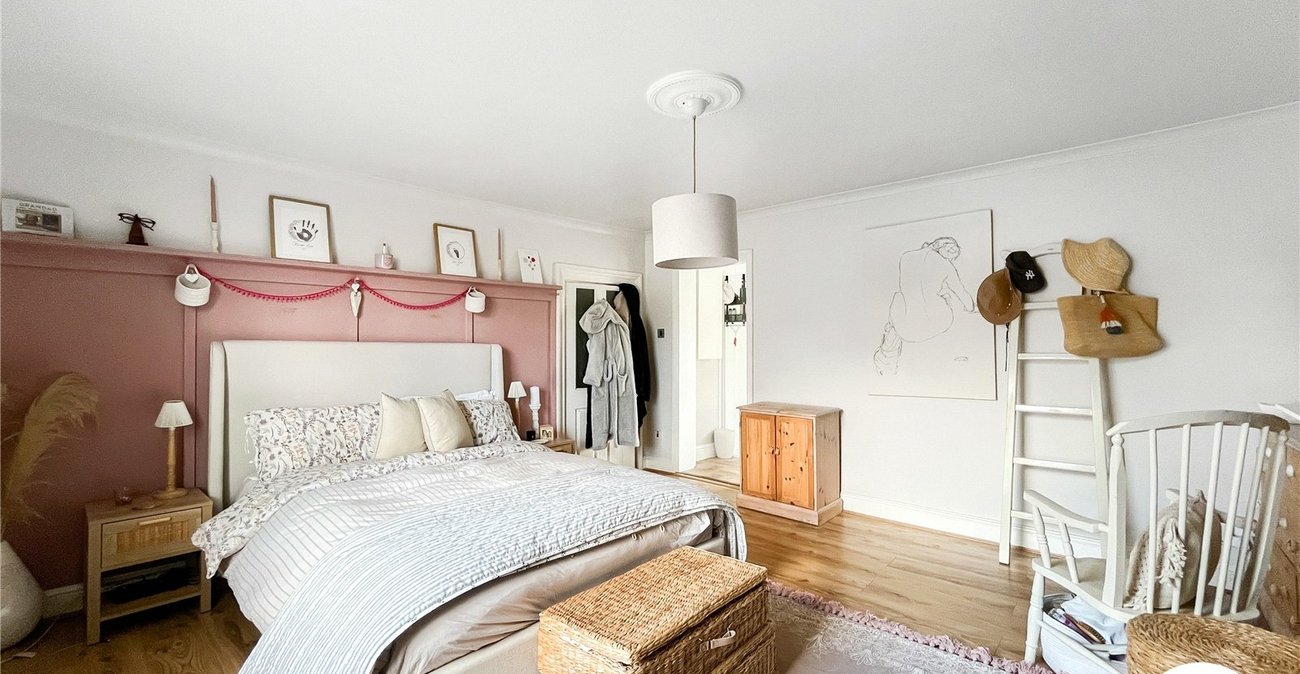 3 bedroom house for sale in Sittingbourne | Robinson Michael & Jackson