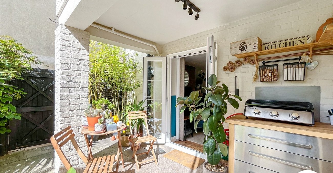 3 bedroom house for sale in Sittingbourne | Robinson Michael & Jackson