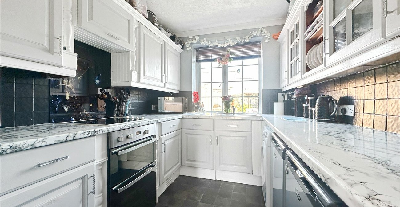 4 bedroom house for sale in Gillingham | Robinson Michael & Jackson