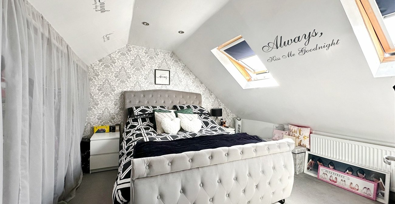 4 bedroom house for sale in Gillingham | Robinson Michael & Jackson