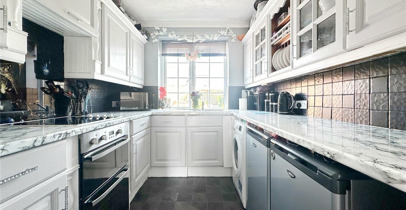 4 bedroom house for sale in Gillingham | Robinson Michael & Jackson