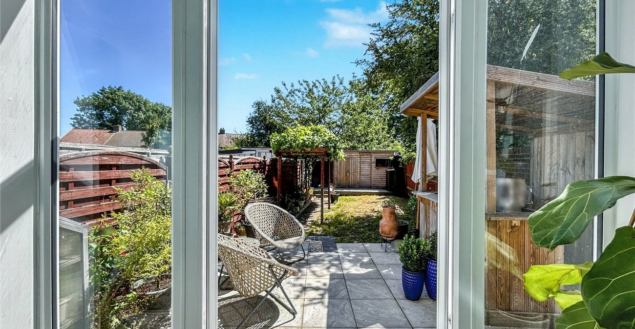 3 bedroom house for sale in Gillingham | Robinson Michael & Jackson