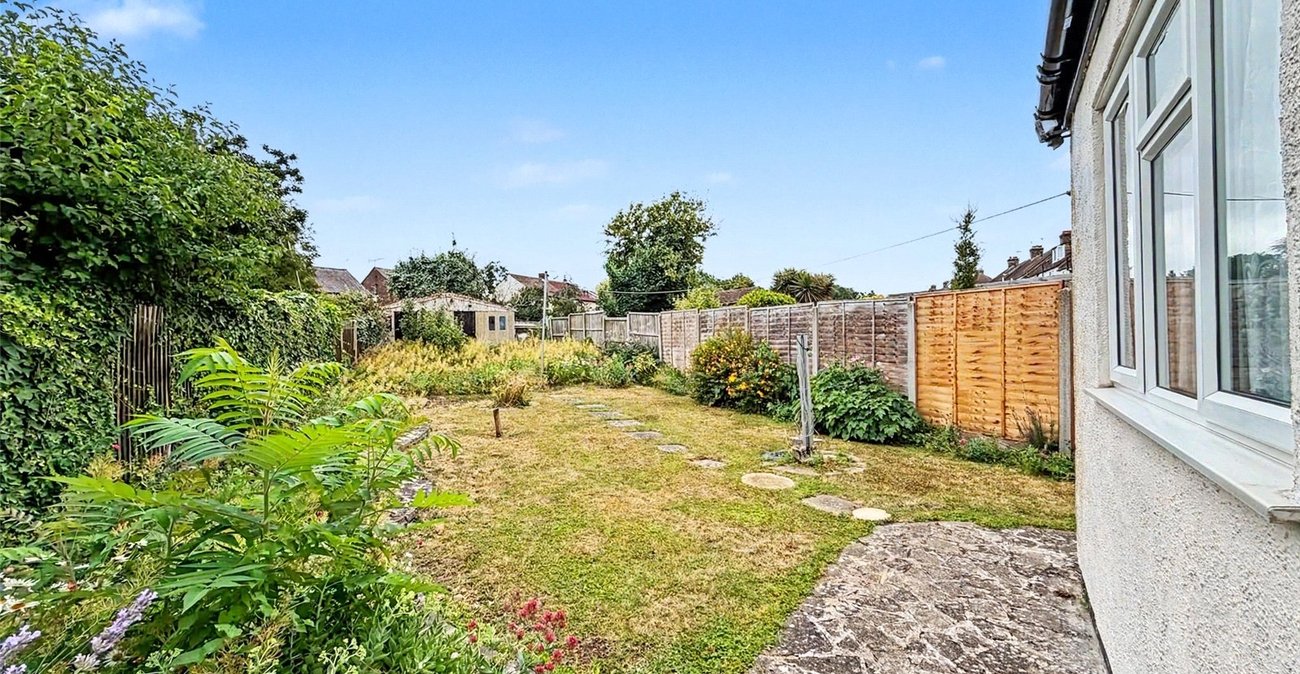 3 bedroom bungalow for sale in Gillingham | Robinson Michael & Jackson