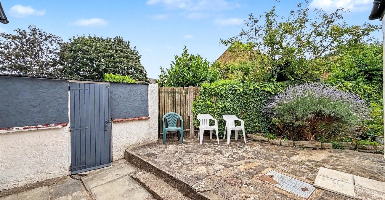 3 bedroom bungalow for sale in Gillingham | Robinson Michael & Jackson