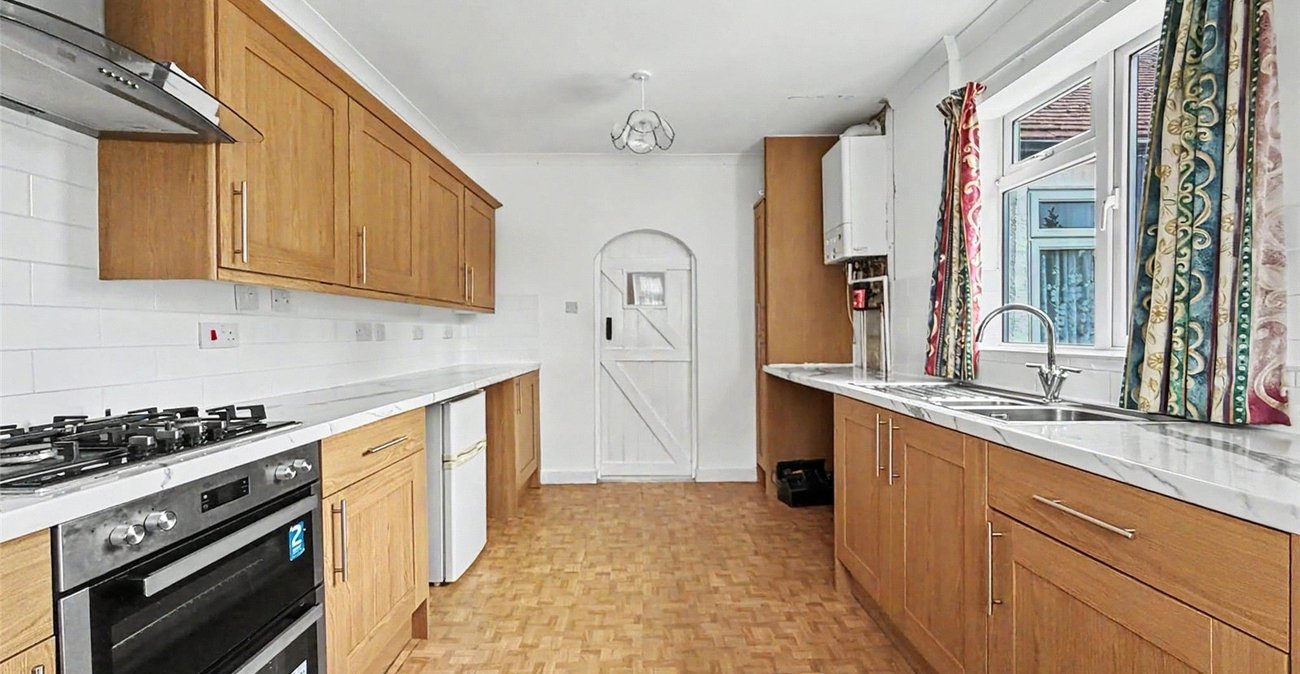 3 bedroom bungalow for sale in Gillingham | Robinson Michael & Jackson