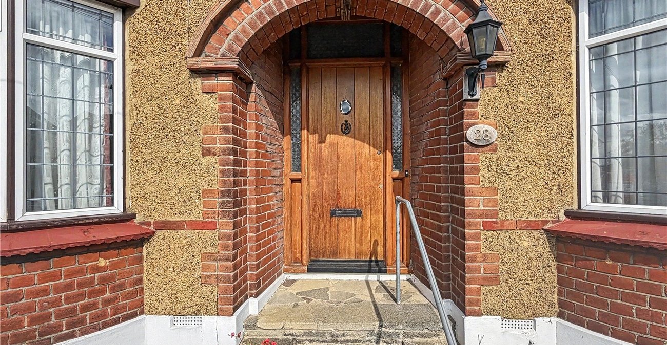2 bedroom bungalow for sale in Twydall | Robinson Michael & Jackson