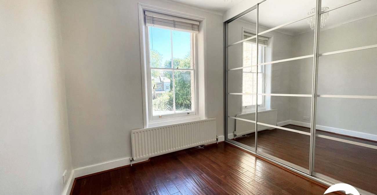 1 bedroom property for sale in London | Robinson Jackson