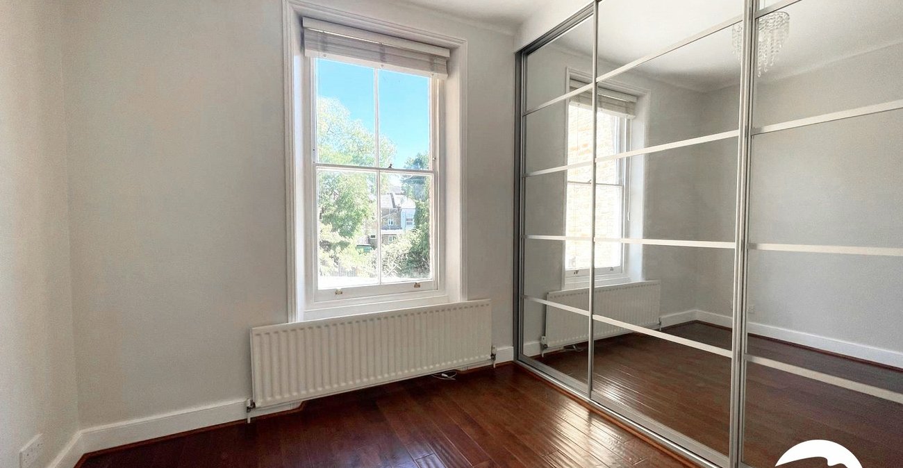 1 bedroom property for sale in London | Robinson Jackson