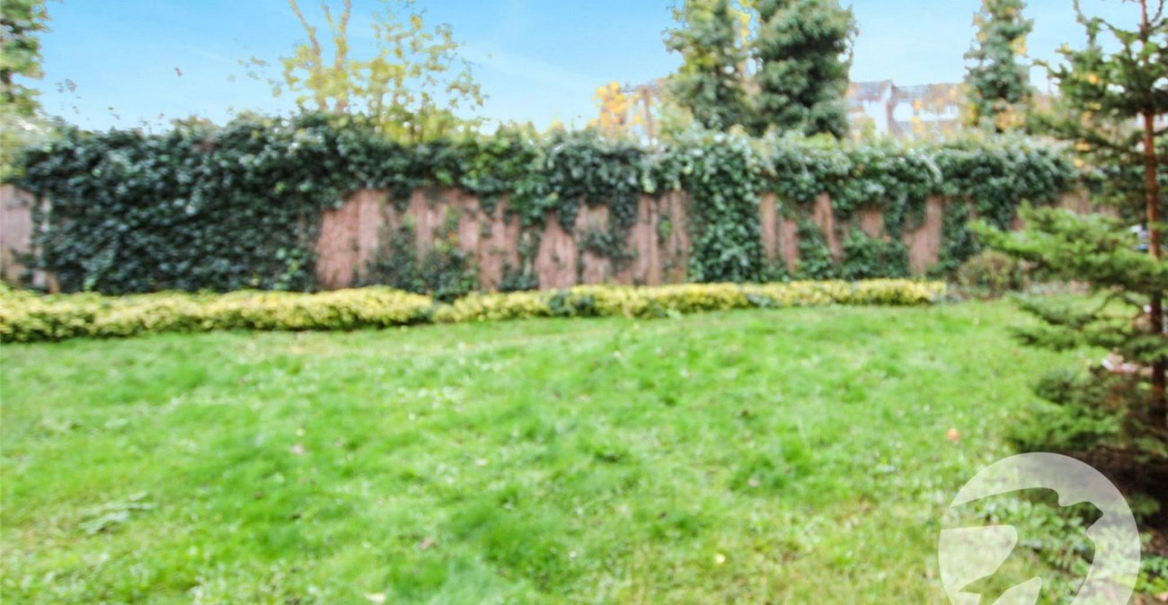 1 bedroom property for sale in London | Robinson Jackson