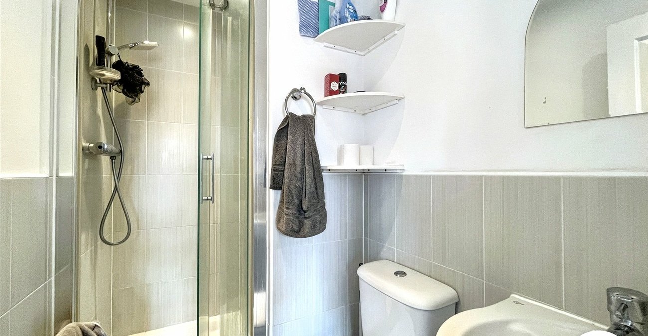 4 bedroom property for sale in Sittingbourne | Robinson Michael & Jackson