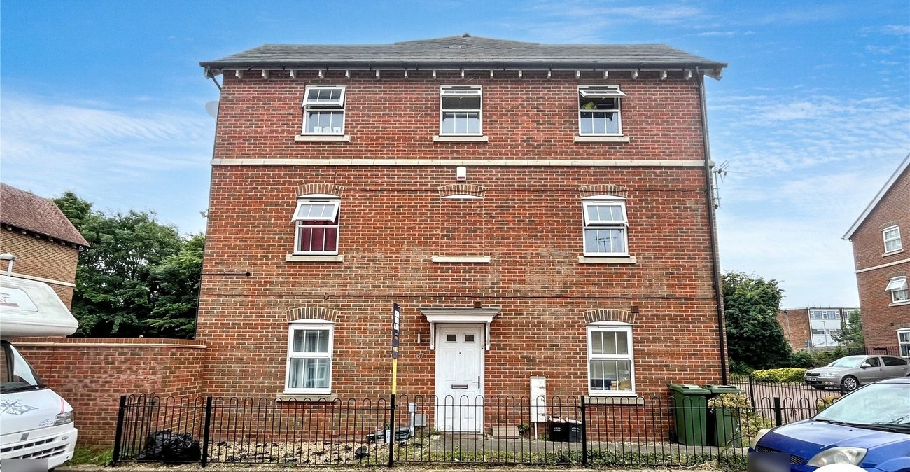 4 bedroom property for sale in Sittingbourne | Robinson Michael & Jackson