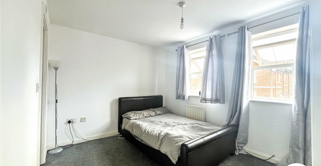 4 bedroom property for sale in Sittingbourne | Robinson Michael & Jackson