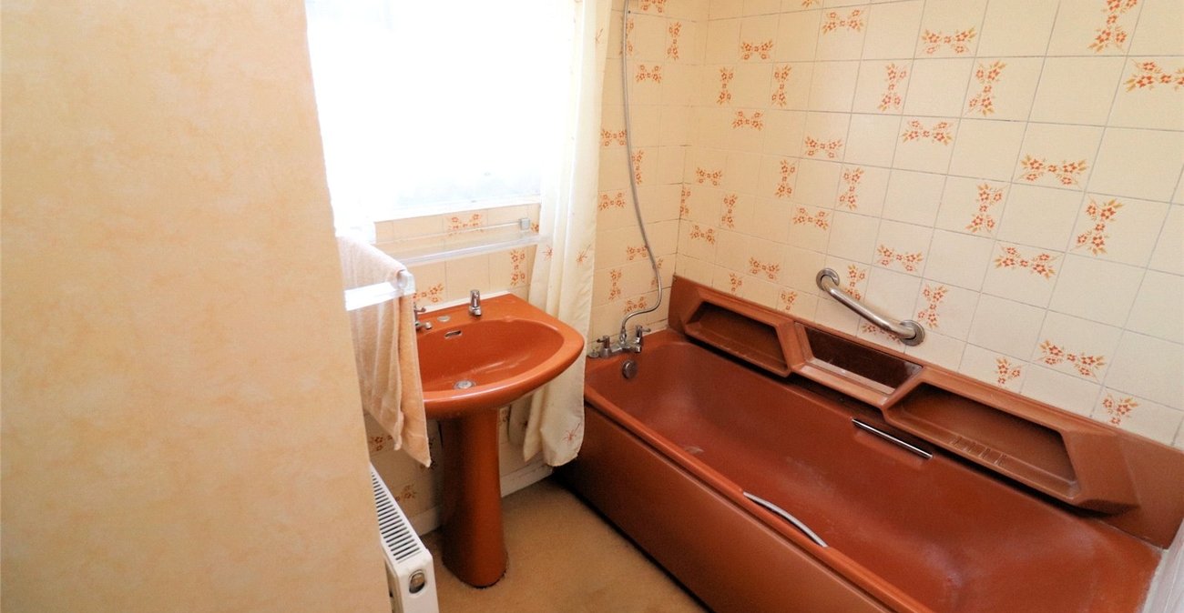 3 bedroom house for sale in Erith | Robinson Jackson