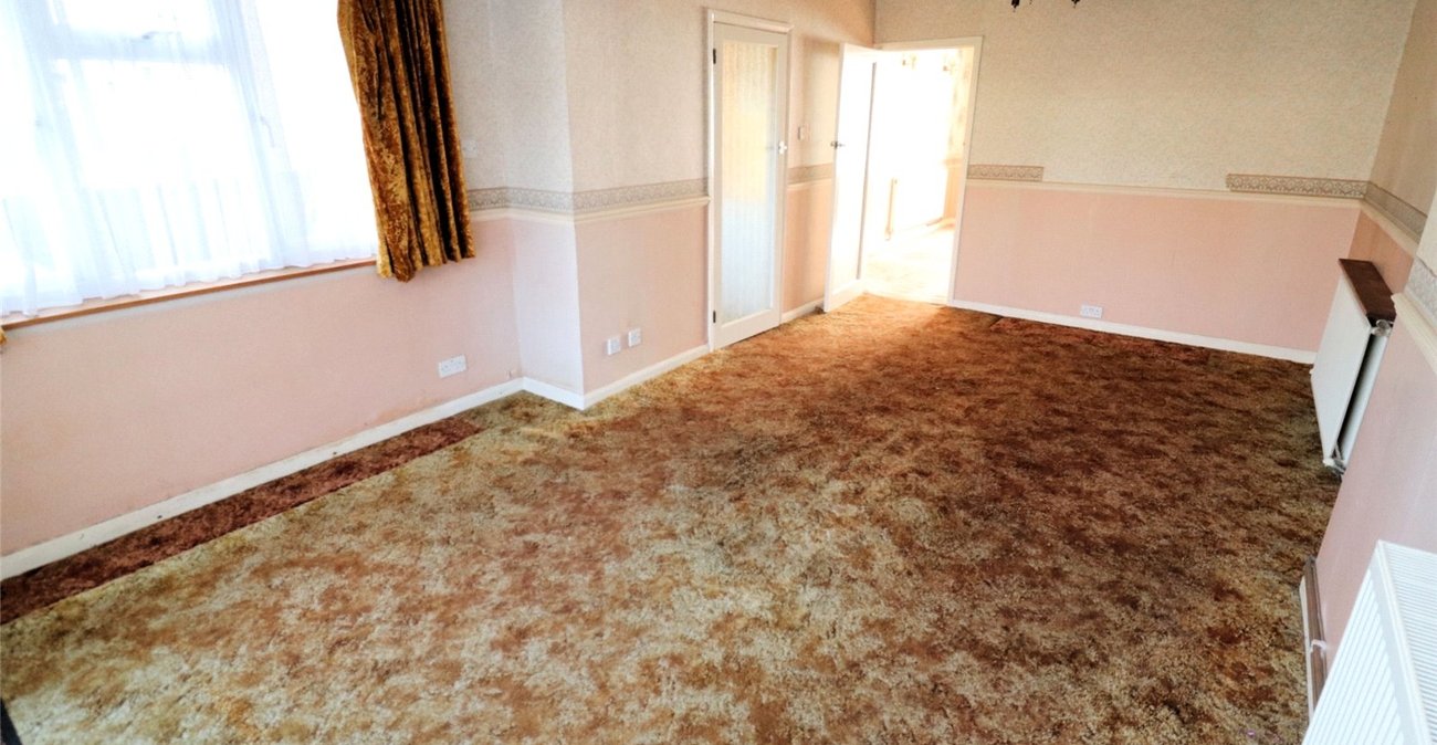 3 bedroom house for sale in Erith | Robinson Jackson