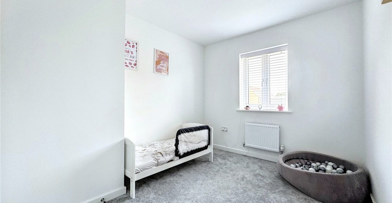 3 bedroom house for sale in Rainham | Robinson Michael & Jackson