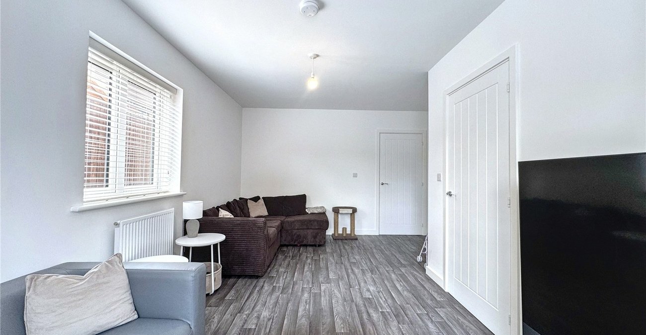 3 bedroom house for sale in Rainham | Robinson Michael & Jackson