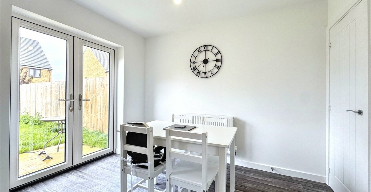 3 bedroom house for sale in Rainham | Robinson Michael & Jackson