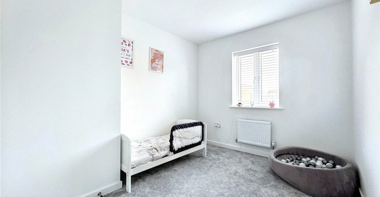 3 bedroom house for sale in Rainham | Robinson Michael & Jackson