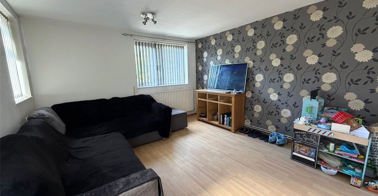 1 bedroom property for sale in Northfleet | Robinson Michael & Jackson