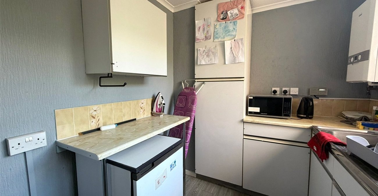 1 bedroom property for sale in Northfleet | Robinson Michael & Jackson