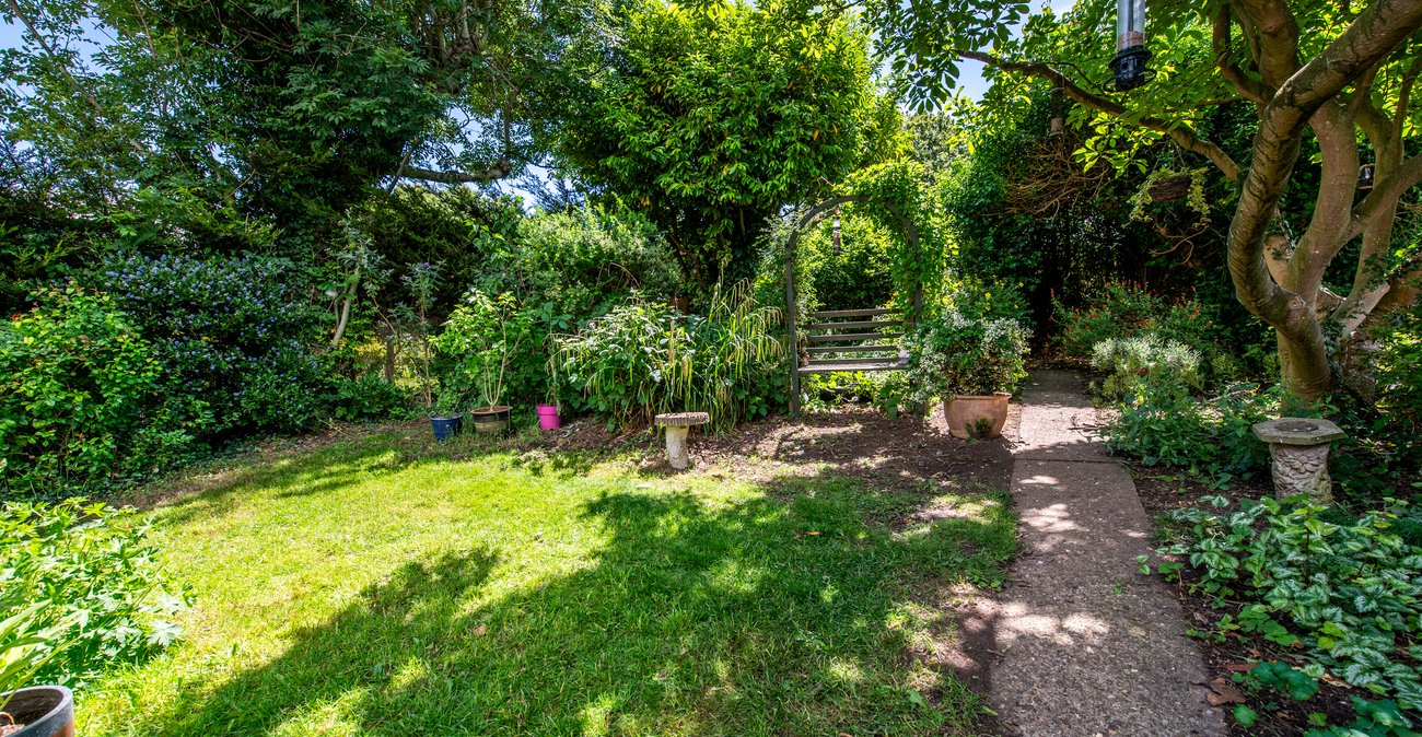 3 bedroom house for sale in Wayfield | Robinson Michael & Jackson