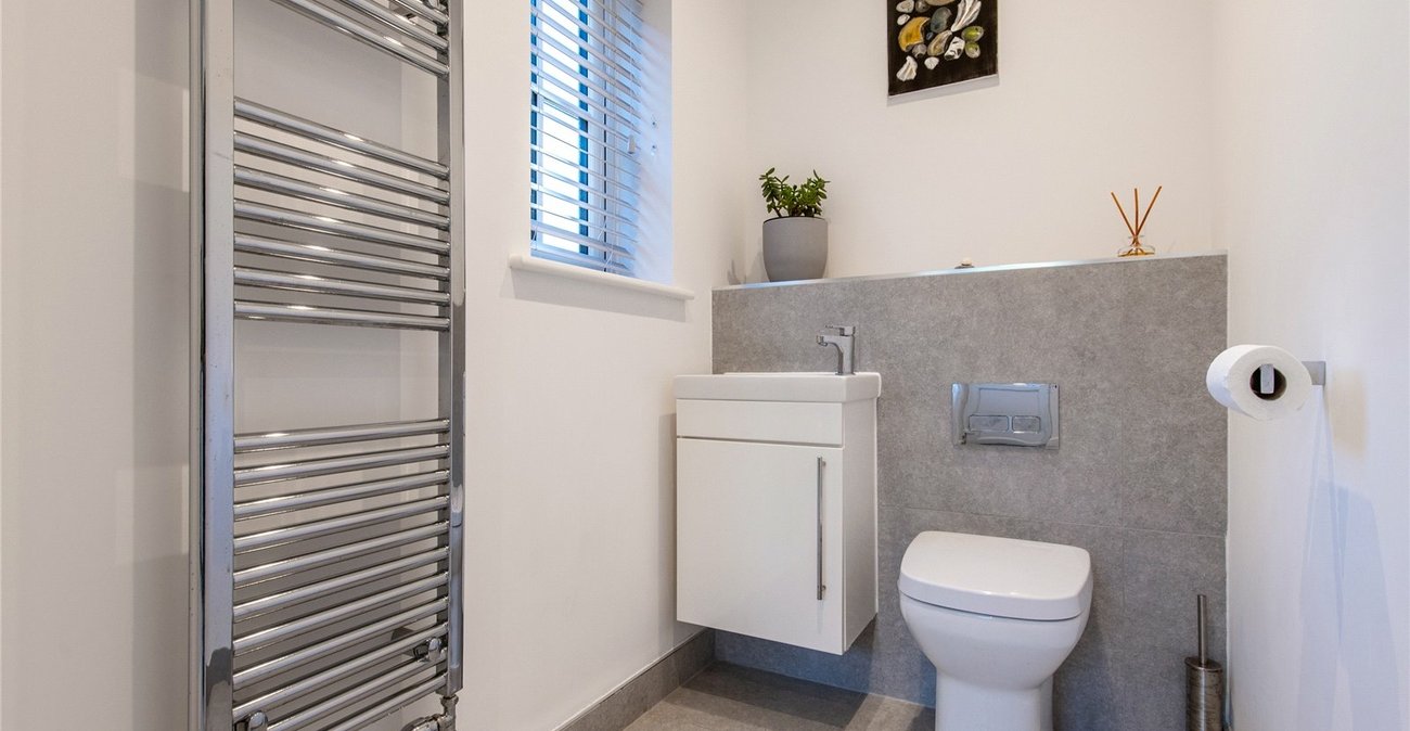 4 bedroom house for sale in Newington | Robinson Michael & Jackson