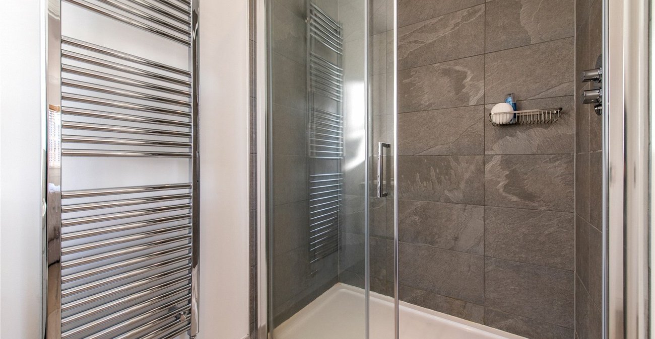 4 bedroom house for sale in Newington | Robinson Michael & Jackson